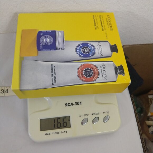 L’Occitane Hand, Foot Body Shea nourishing Trio NIB - Picture 5 of 5